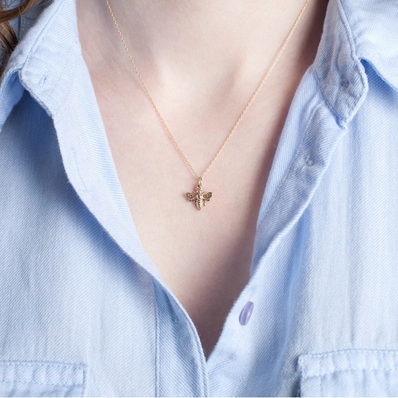 Jen Ellis Little Something’s Busy Mini Necklace Gold - Picture 3 of 3